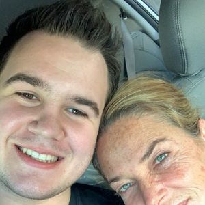 Meet your Posher, Chase